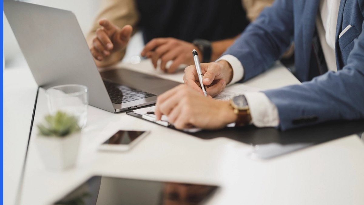 IP portfolio assessment scoring patents against business alignment