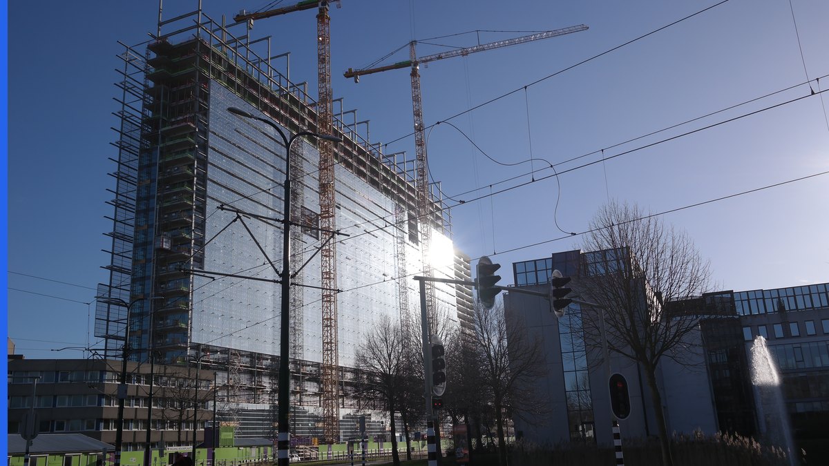European Patent Office drawing rules compared with PCT drawing requirements