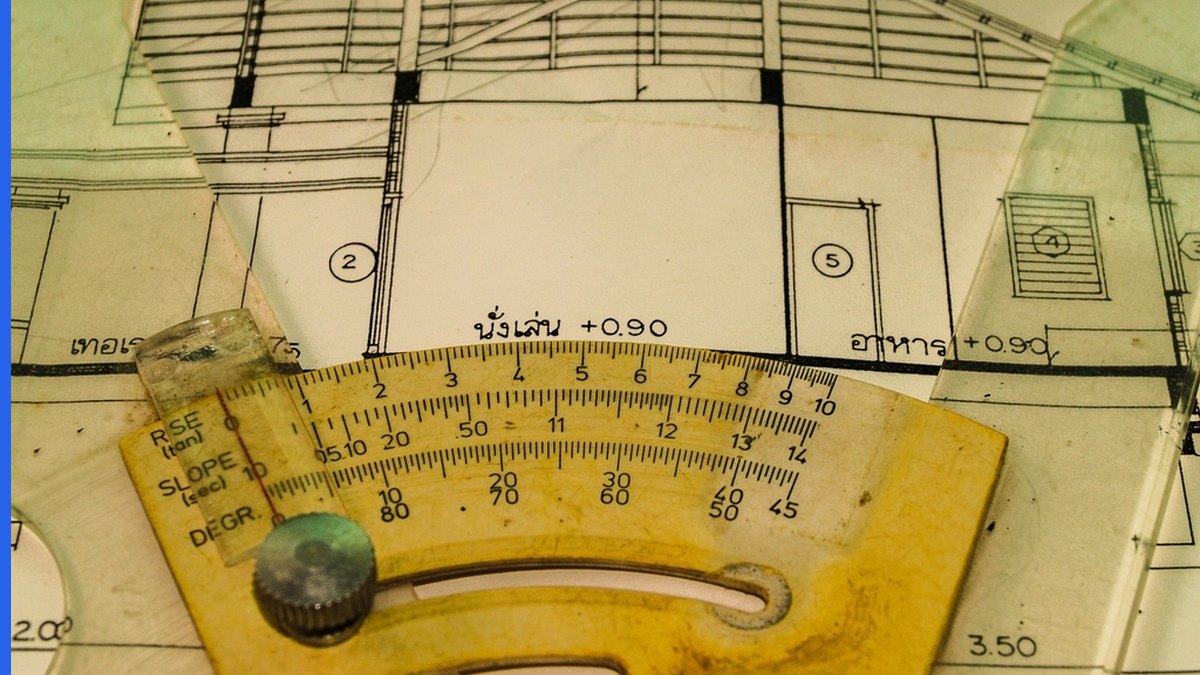 Formal patent drawing standards under 37 CFR 1.84